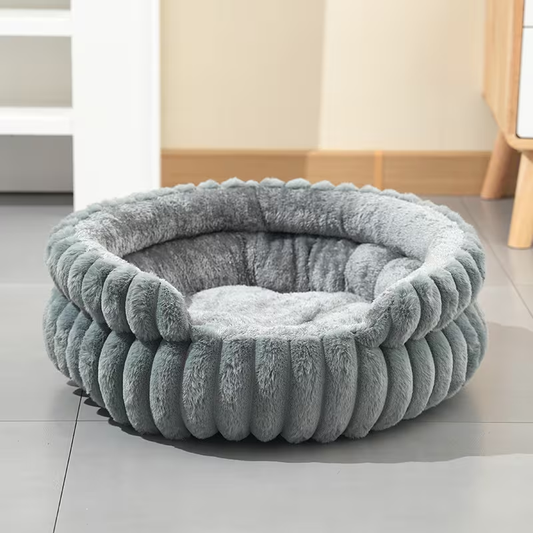 Winter-warm cat and dog beds, round, thickened, and extra soft.